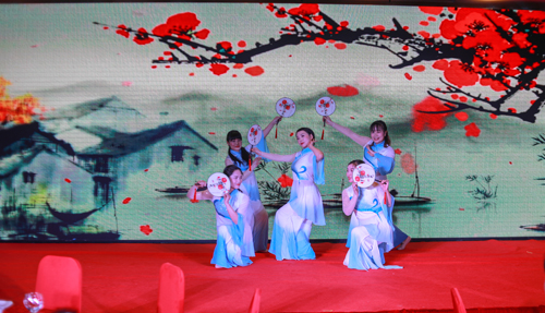 大禹漢光2018年“同心同行，共創(chuàng)未來”主題年會圓滿成功