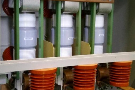 真空滅弧室什么時(shí)候更換合適？